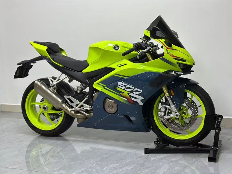 二手张雪机车500RR