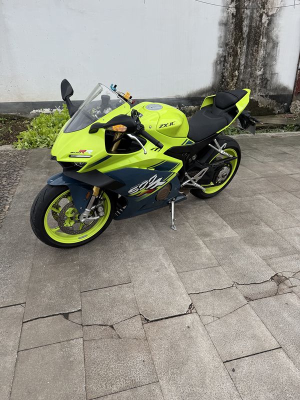 二手张雪机车500RR