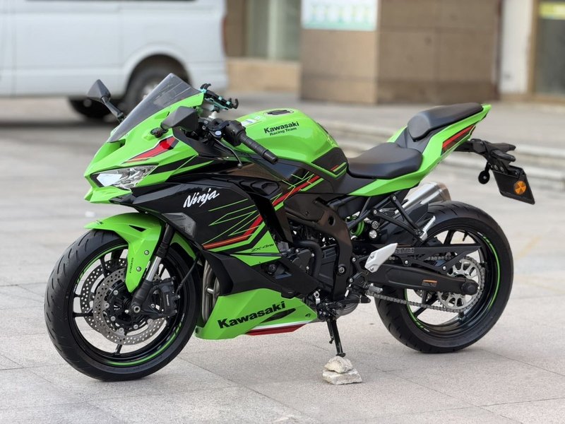 二手川崎ZX-4R