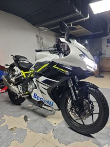 二手贝纳利龙卷风 Tornado 302R