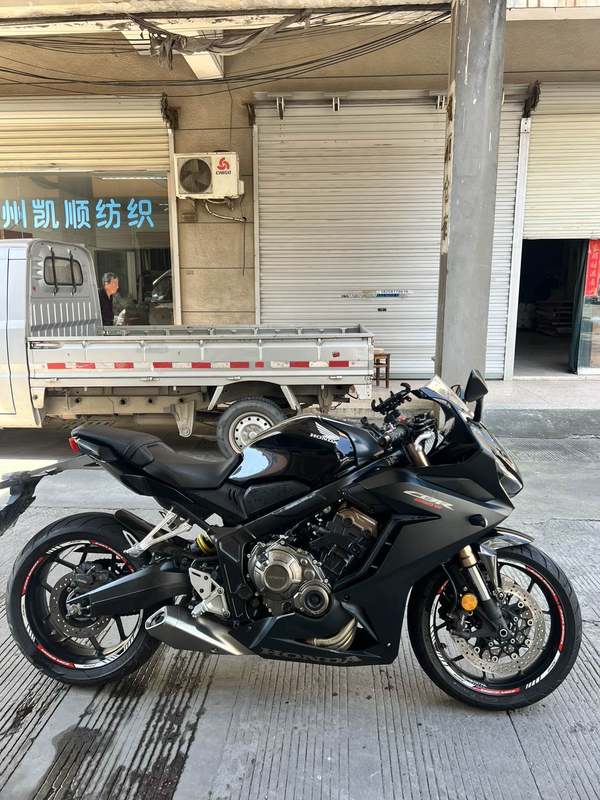 二手本田CBR650R
