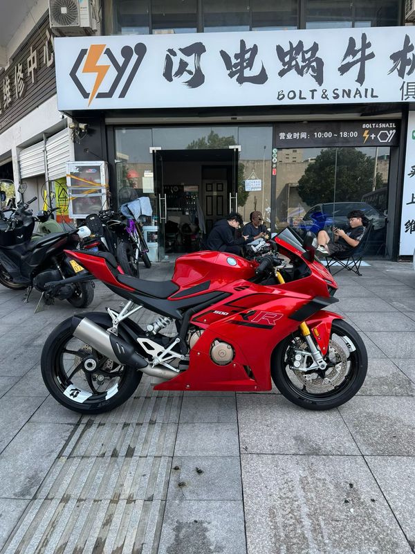 二手张雪机车500RR
