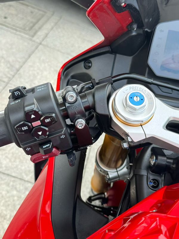 二手张雪机车500RR