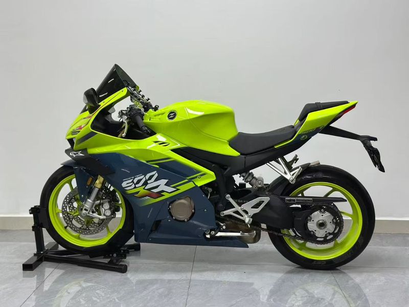 二手张雪机车500RR
