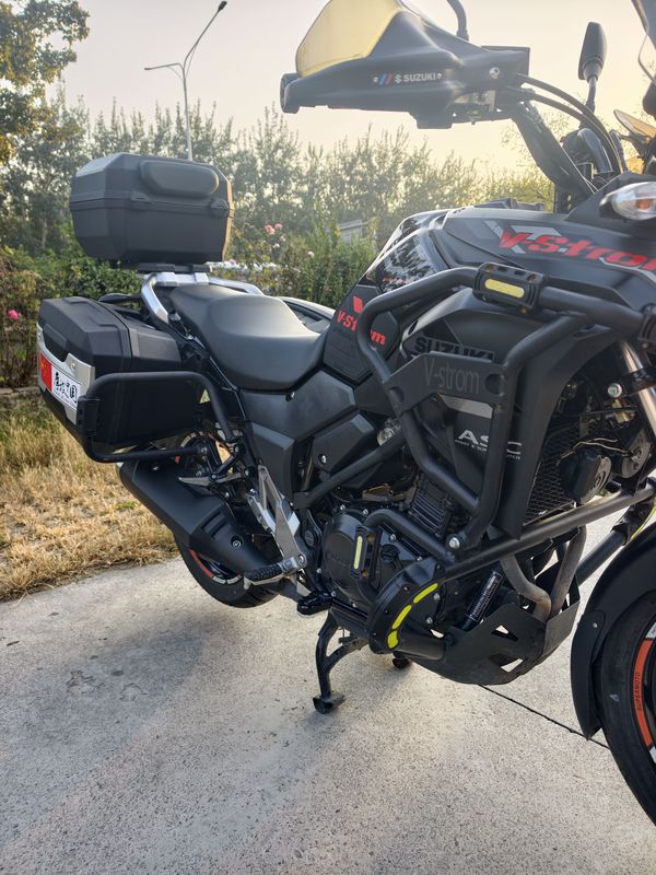 二手豪爵铃木DL250
