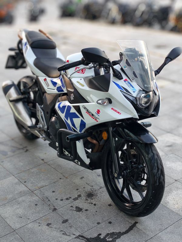 二手豪爵铃木GSX250R