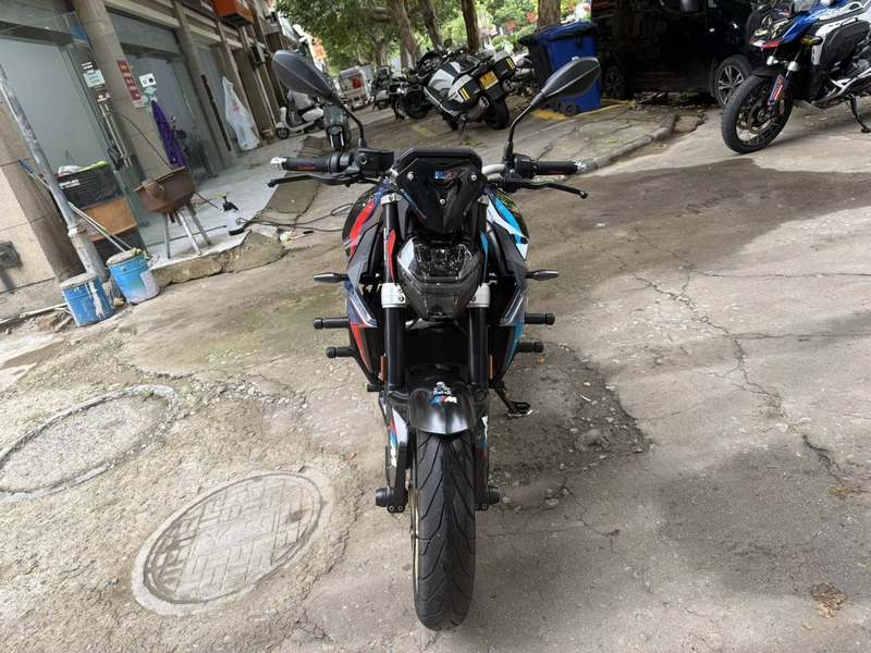 二手宝马F 900 R