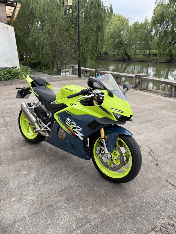 二手张雪机车500RR