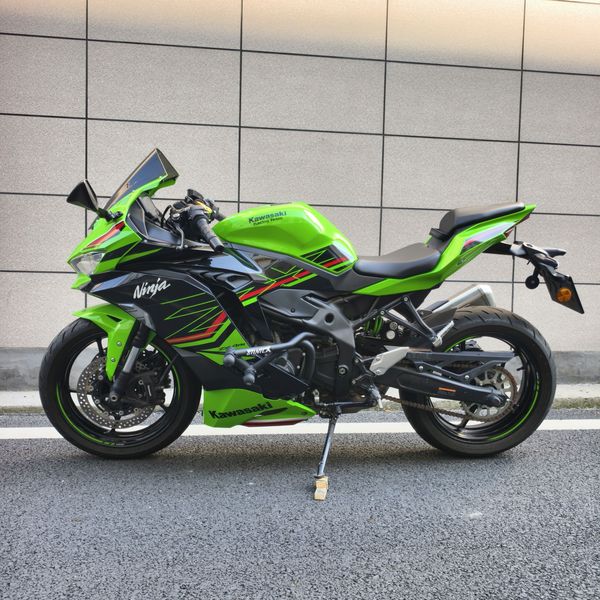 二手川崎ZX-4R