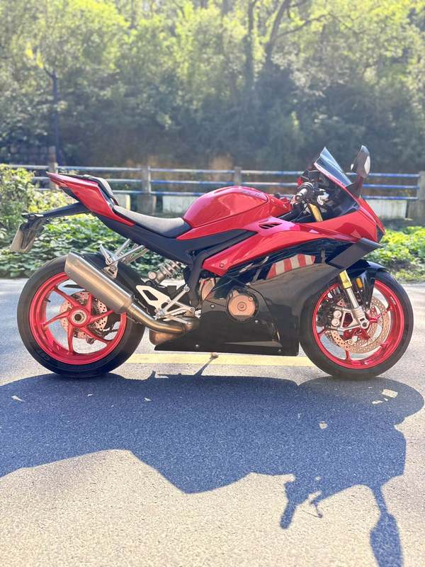 二手张雪机车500RR