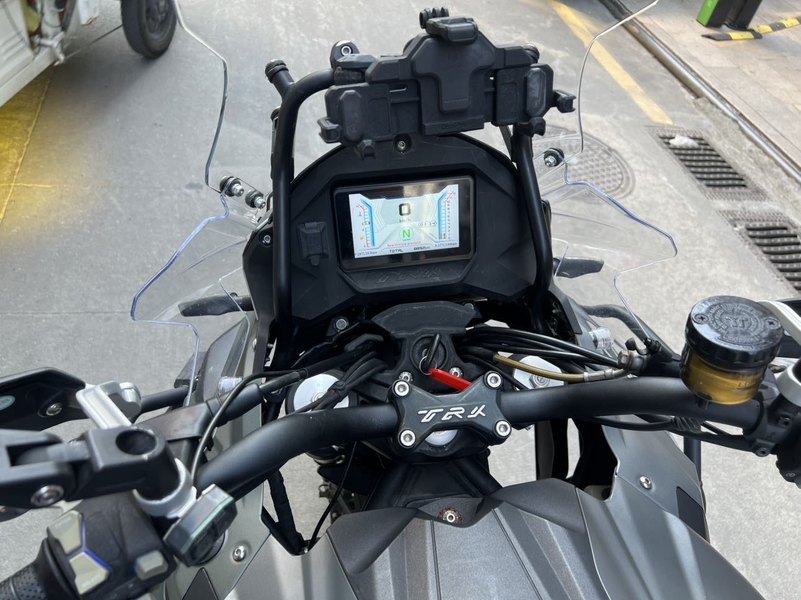 二手贝纳利金鹏 TRK502