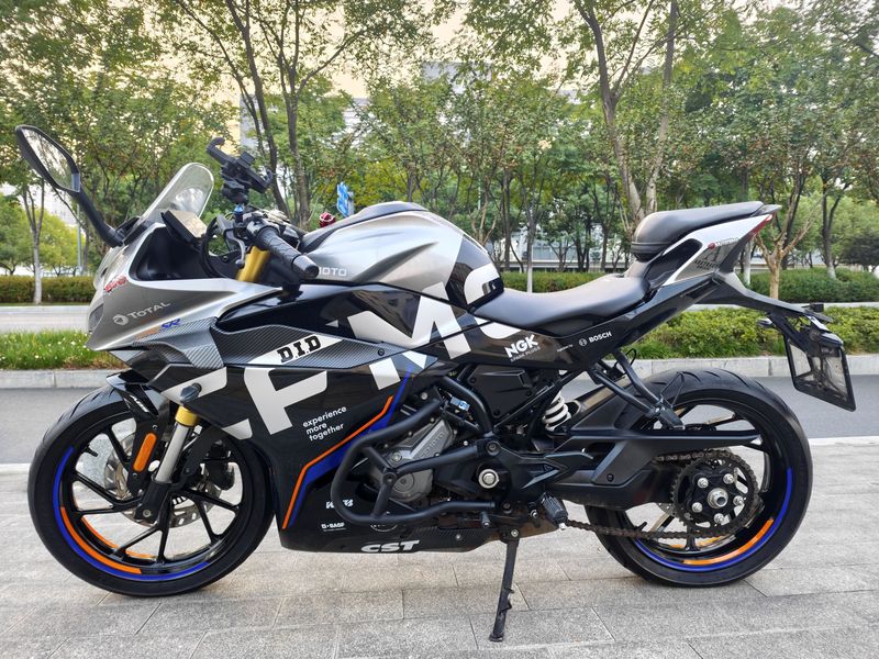 二手春风250SR