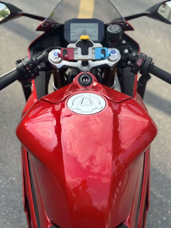 二手张雪机车500RR