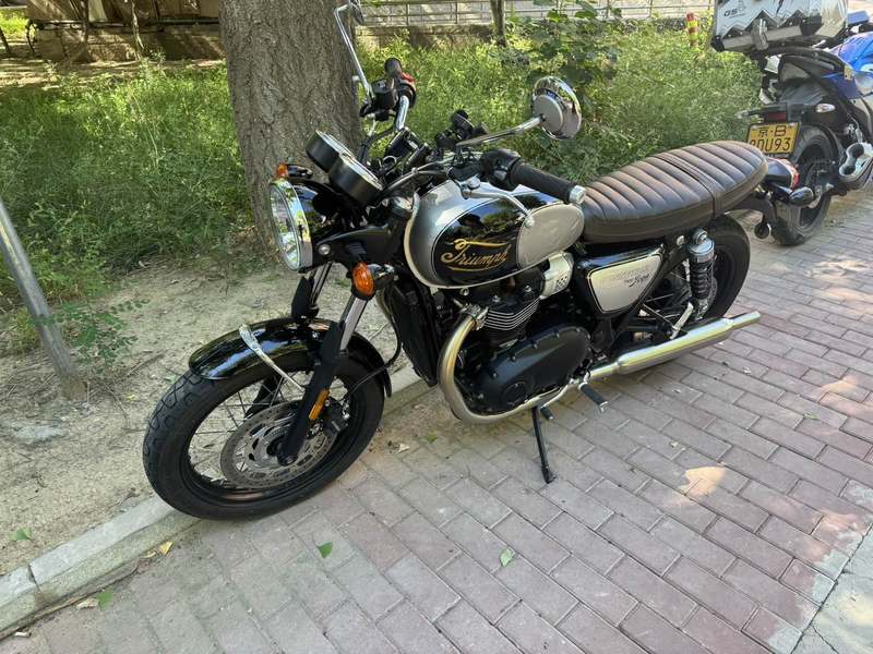 二手凯旋Bonneville T100