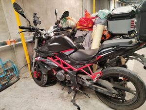 二手贝纳利红宝龙 TNT150i