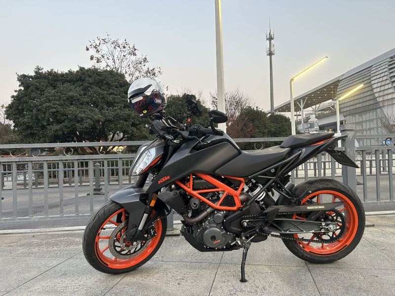 二手KTMR2R250 Duke