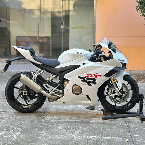 二手张雪机车500RR
