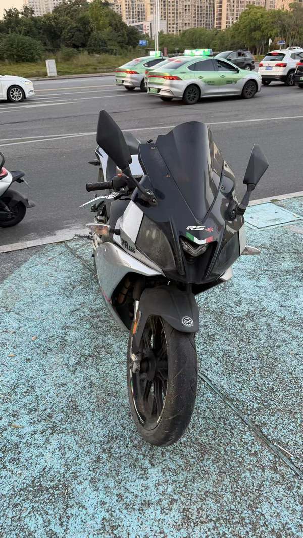 二手宗申阿普利亚GPR150R