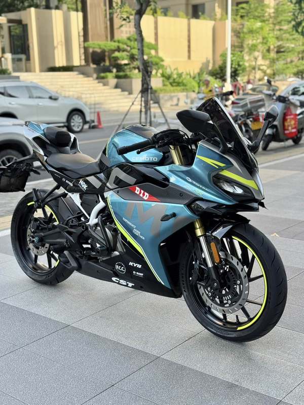 二手春风250SR