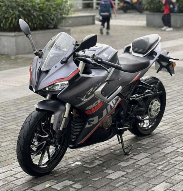 二手QJMOTOR赛250