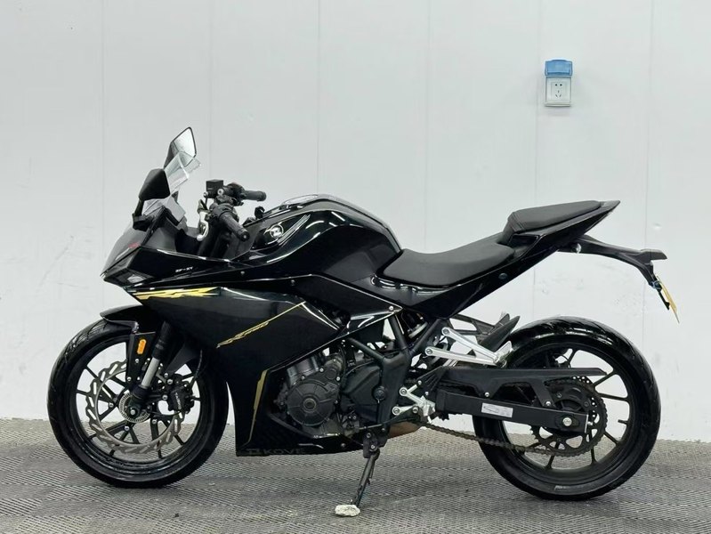 二手凯越250RR 刺鸟