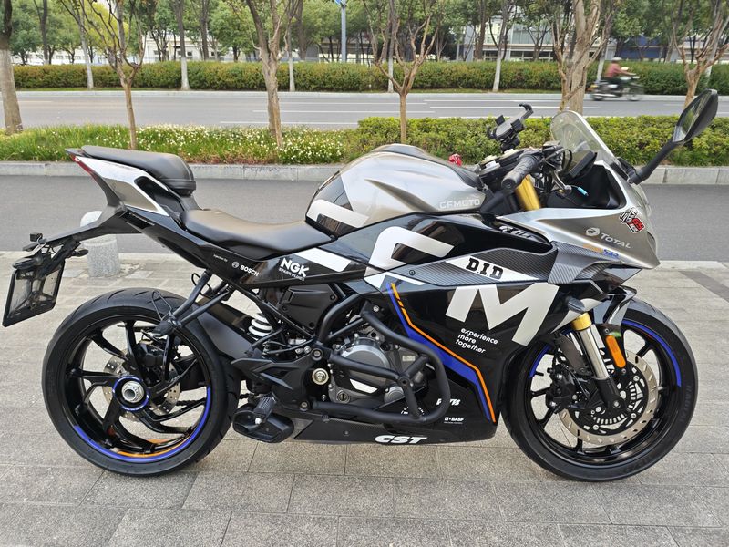 二手春风250SR