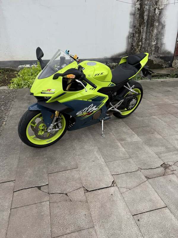 二手张雪机车500RR