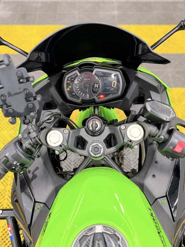 二手川崎Ninja 400