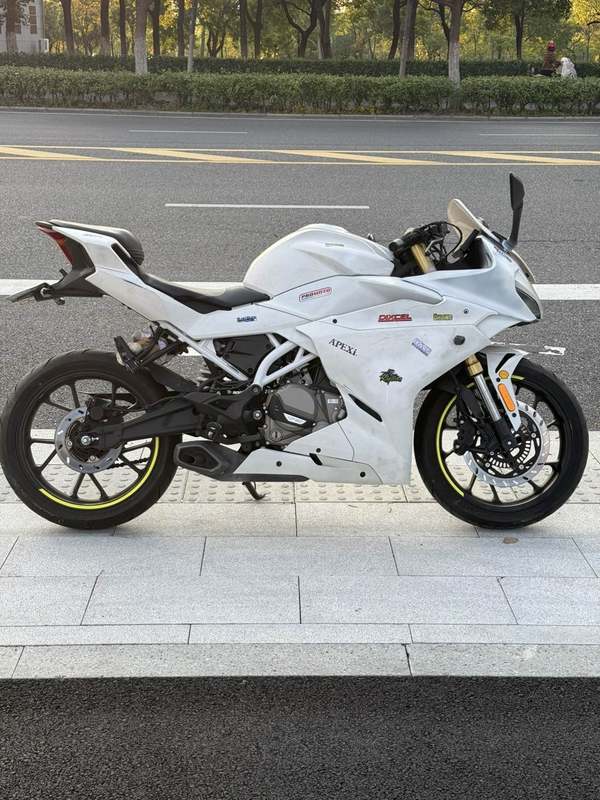二手春风250SR