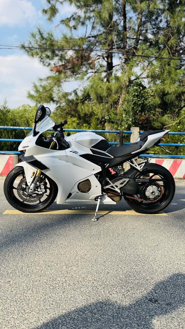 二手张雪机车500RR