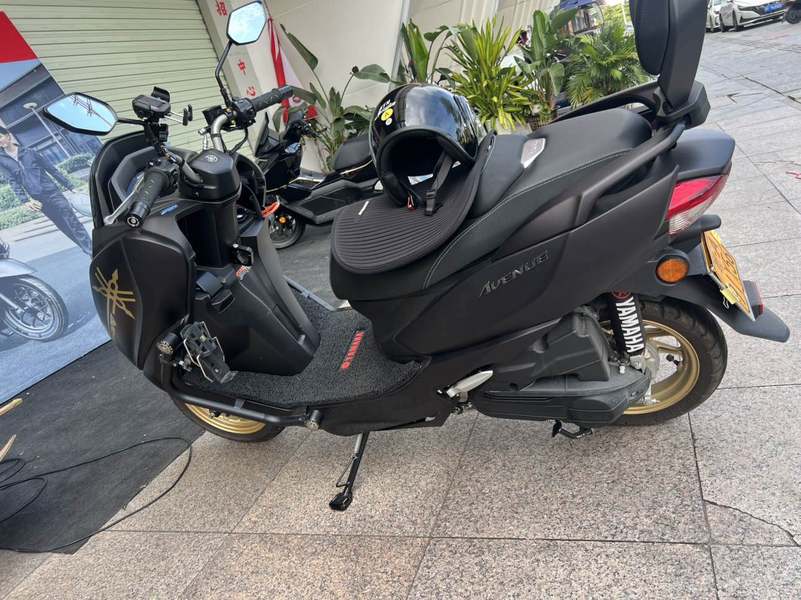 二手建设雅马哈兴鹰