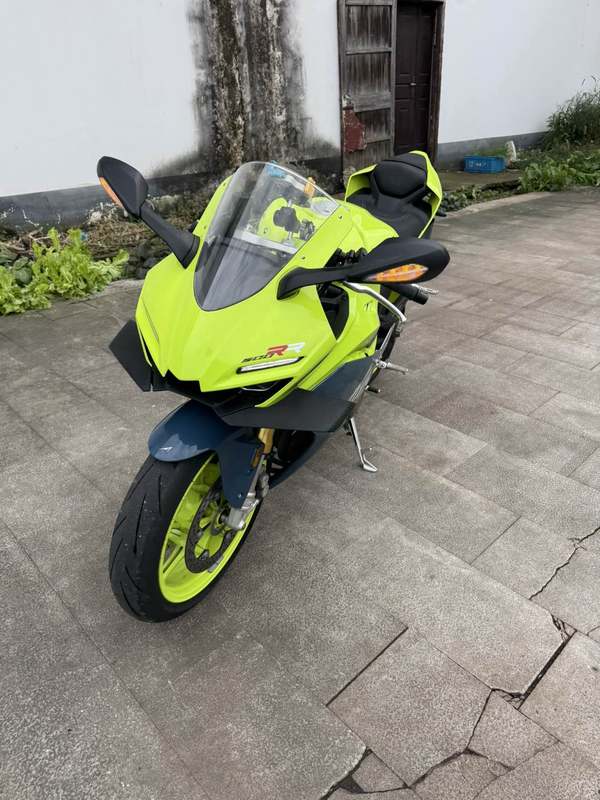 二手张雪机车500RR
