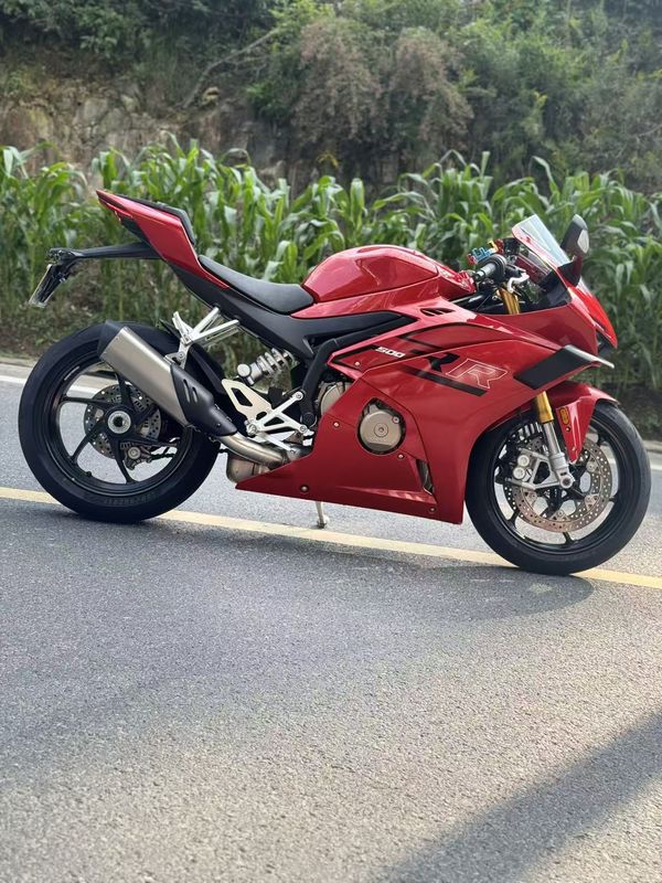 二手张雪机车500RR