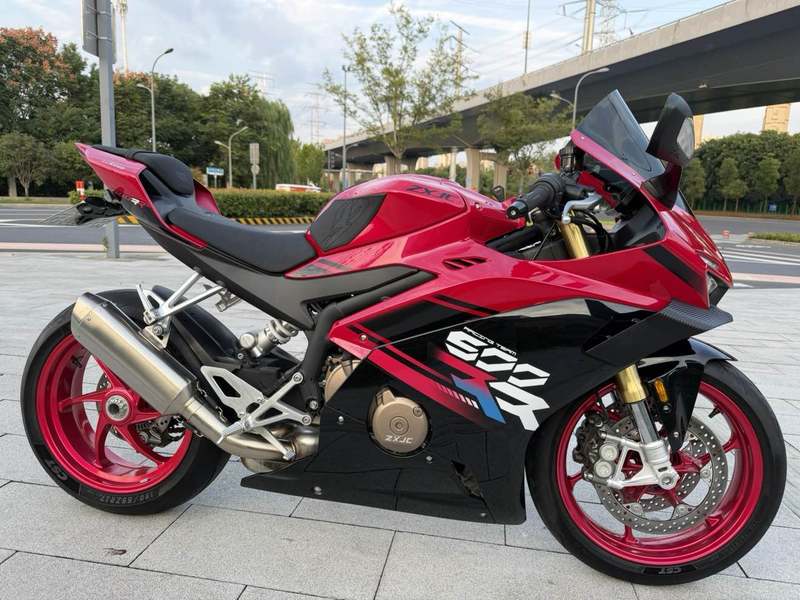 二手张雪机车500RR