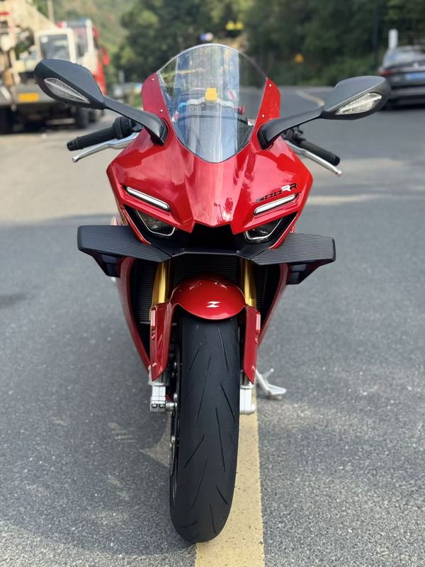 二手张雪机车500RR