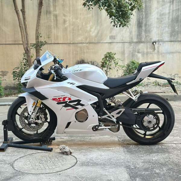 二手张雪机车500RR