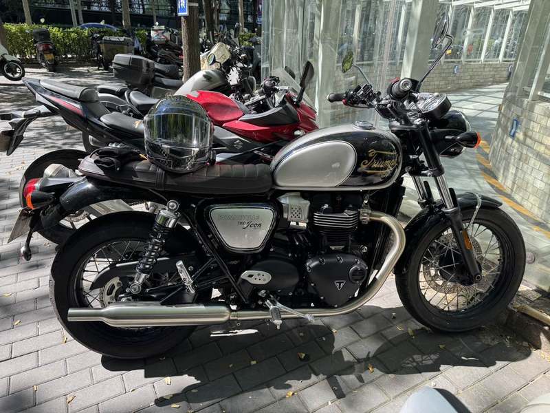 二手凯旋Bonneville T100