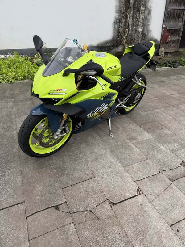 二手张雪机车500RR