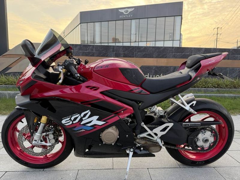 二手张雪机车500RR