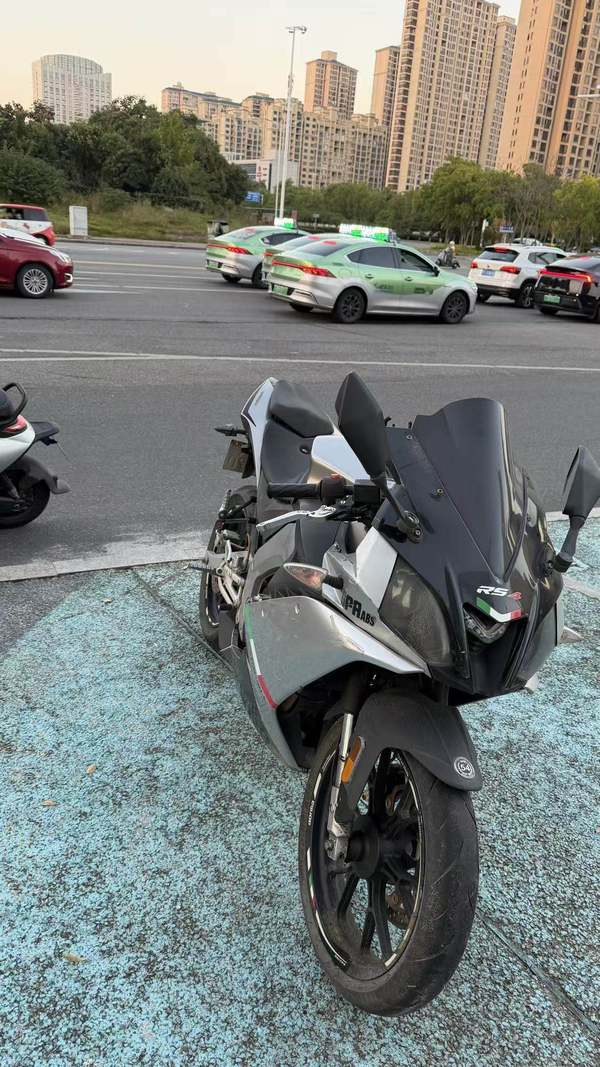 二手宗申阿普利亚GPR150R