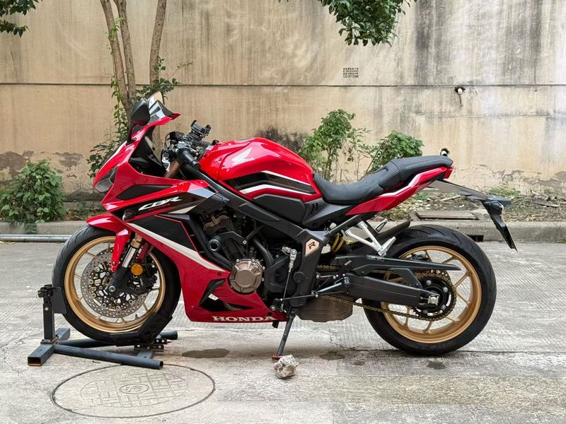 二手本田CBR650R