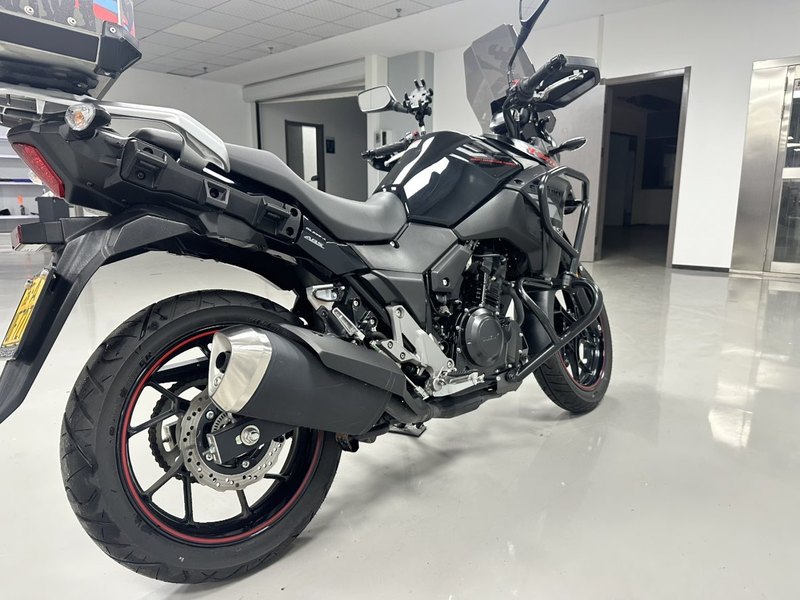二手豪爵铃木DL250