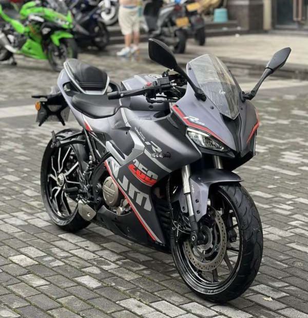 二手QJMOTOR赛250