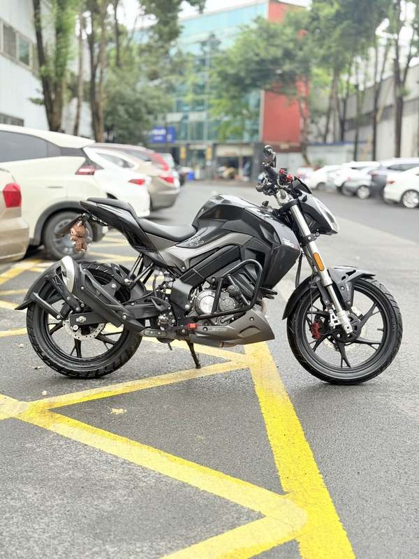 二手贝纳利小迅龙 BN150S