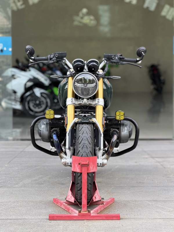 二手宝马R 12