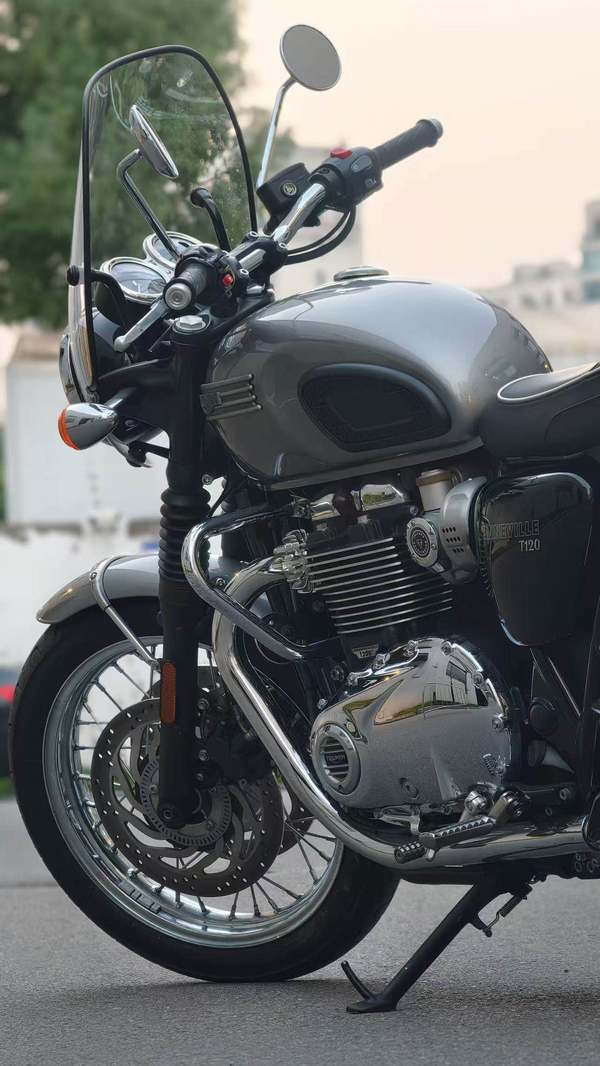 二手凯旋Bonneville T120
