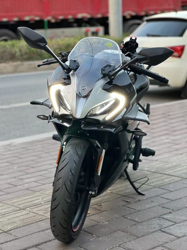 二手春风250SR