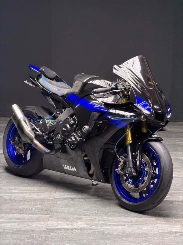 二手雅马哈YZF-R1