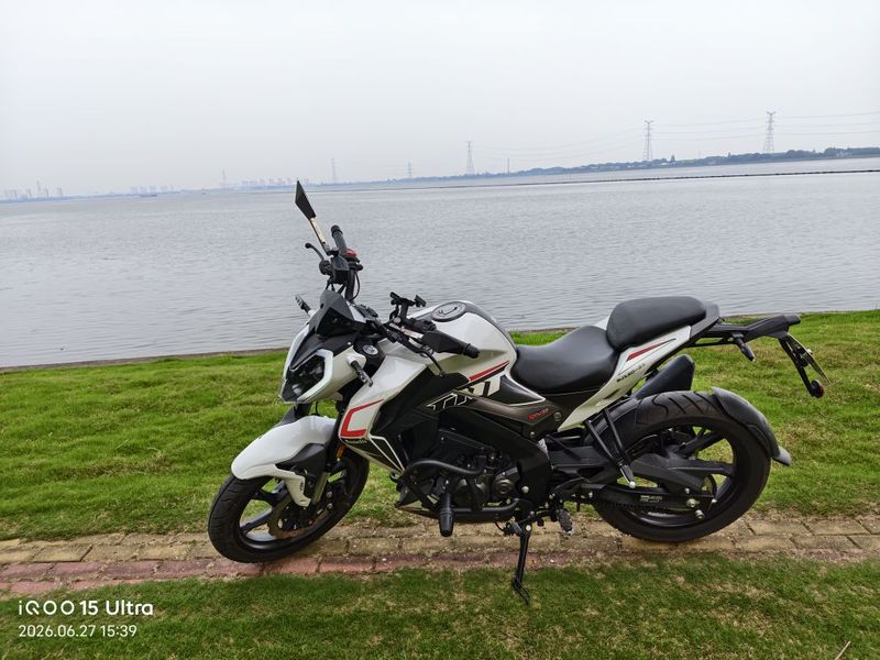二手贝纳利小迅龙 BN150S