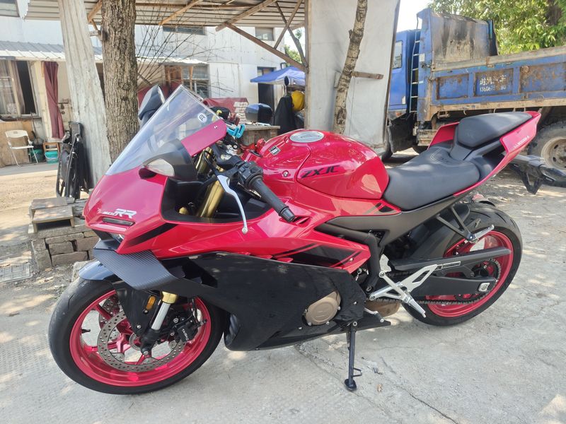 二手张雪机车500RR